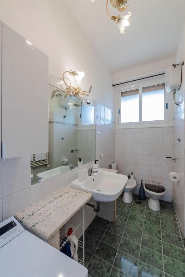 Ferienwohnung Residenza Eres Eur Rom Exterior foto