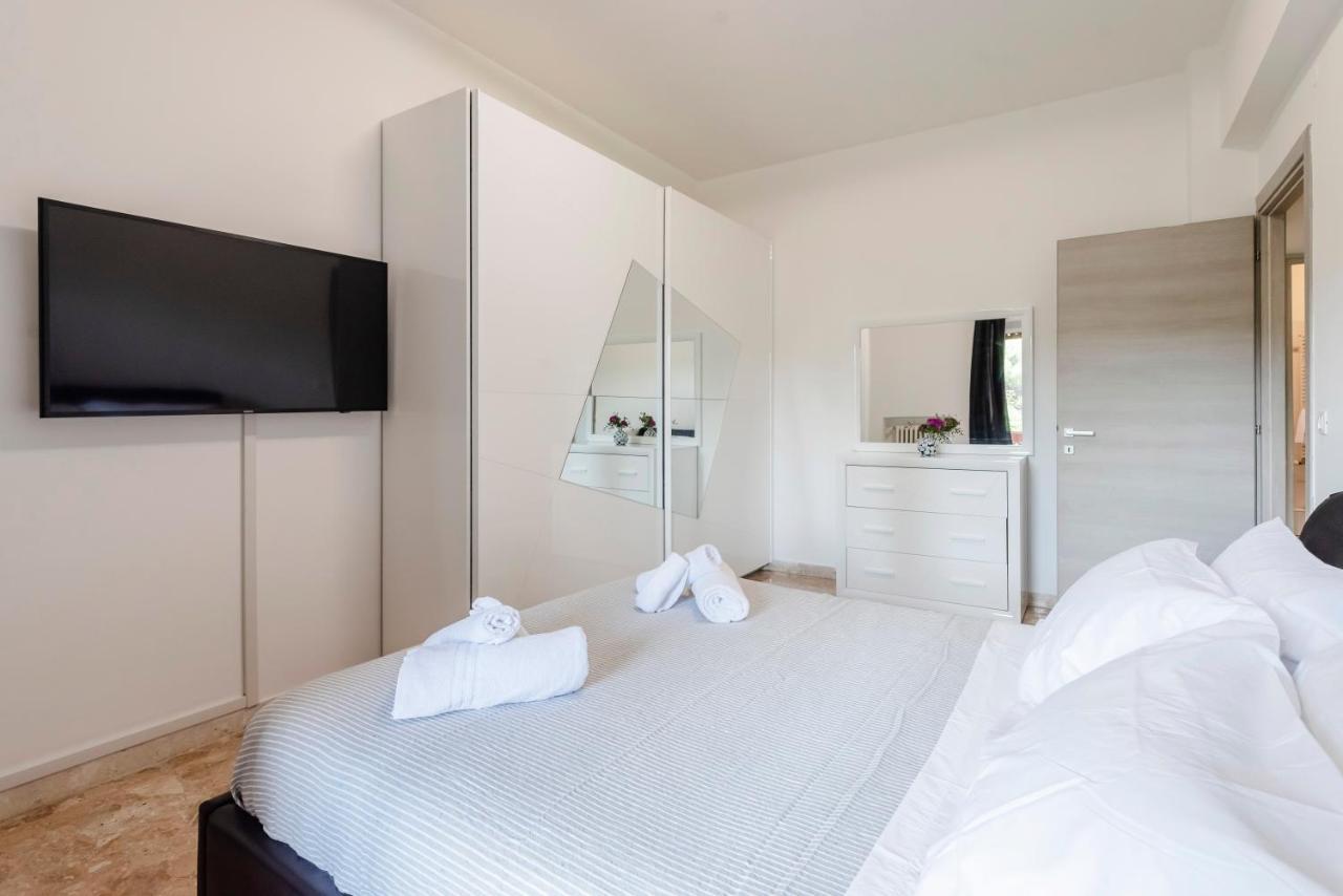 Ferienwohnung Residenza Eres Eur Rom Exterior foto