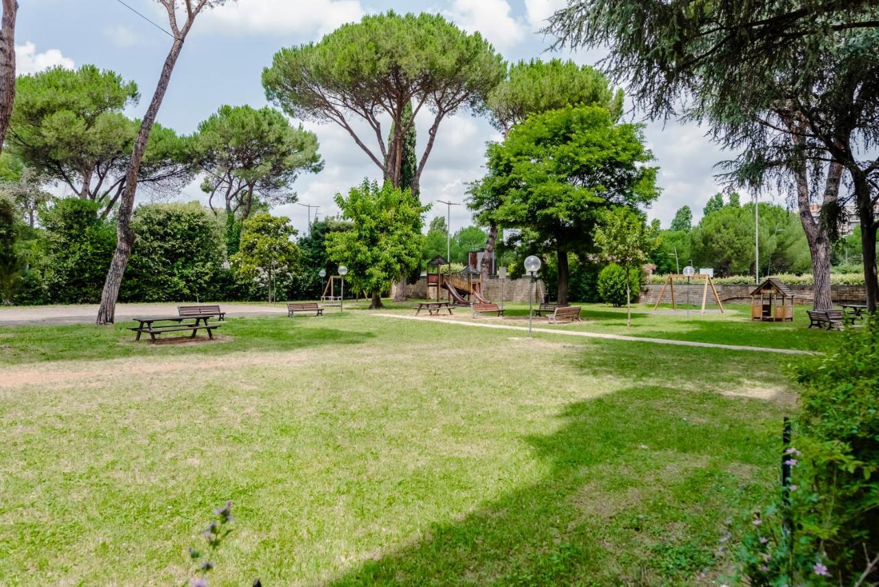Ferienwohnung Residenza Eres Eur Rom Exterior foto